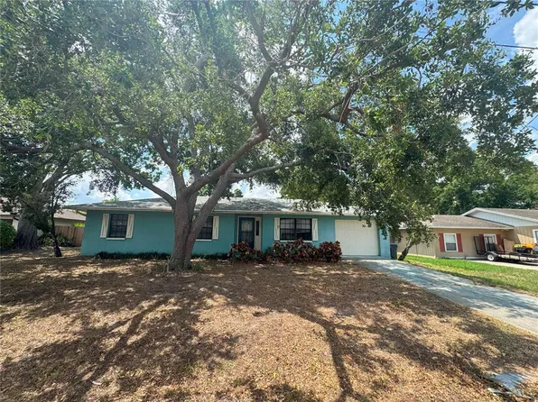 4211 Sunny Land Dr, Lakeland, FL 33813