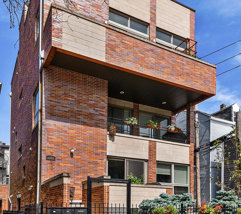 1st image of 1612 W Julian St #301