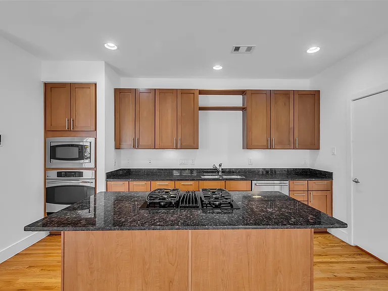4509 Eigel St #B — Photo 14