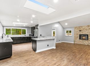560 River Dr, Boulder Creek, CA 95006