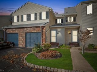 19 Coppermine Vlg, Flemington, NJ 08822
