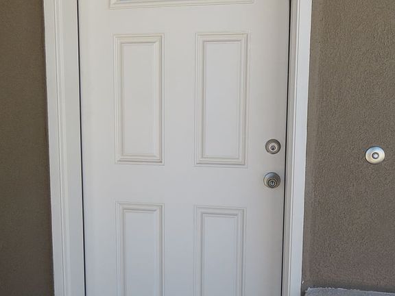 3rd image of 3861 Caspian Rd