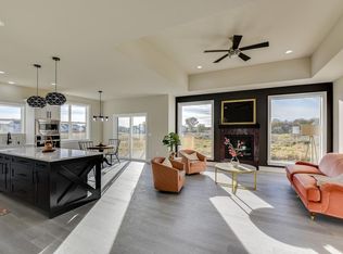 142 N Legacy Way, Sun Prairie, WI 53590