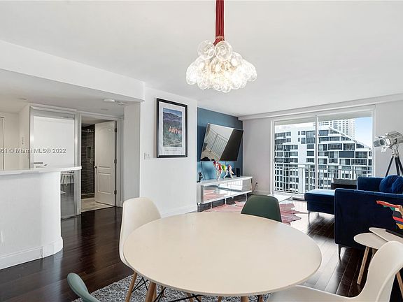 3rd image of 770 Claughton Island Dr APT 2011