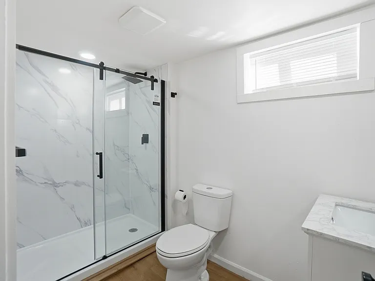 630 Ewing Ave — Photo 14