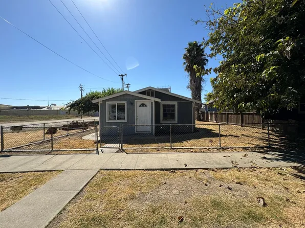 475 2nd St, Gustine, CA 95322