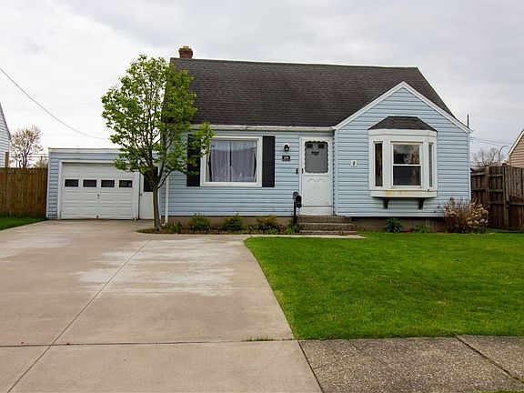 3rd image of 209 Westbrook Dr