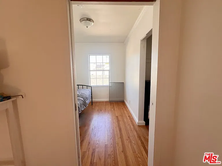 2333 S Garth Ave — Photo 7