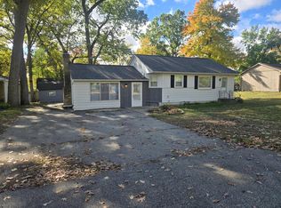 5667 Brunswick Blvd, Waterford, MI 48327