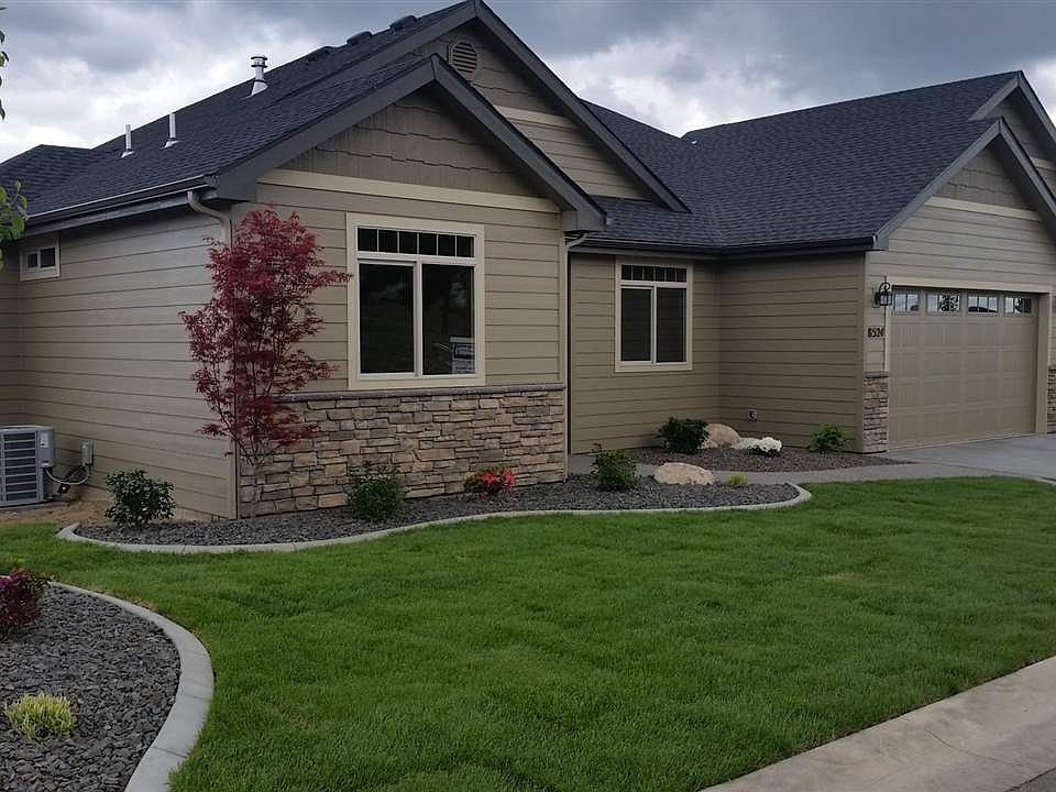 1st image of 8524 E Black Oak Ln