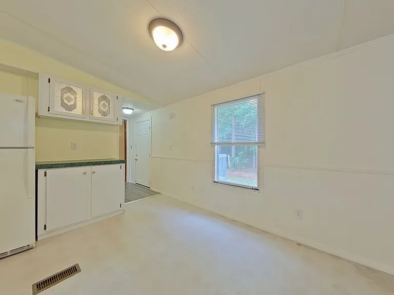 3020 Aplin Rd — Photo 5