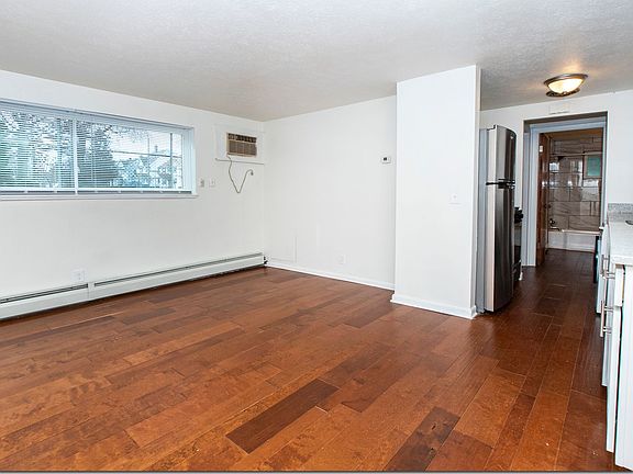 3rd image of 2019 McKinley Ave #2