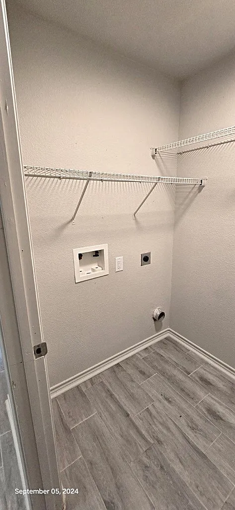 3 bed, 1056 sqft, $995 — Photo 4