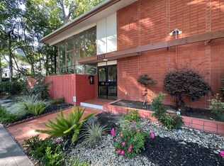 2425 Capitol Avenue, Sacramento, CA 95816