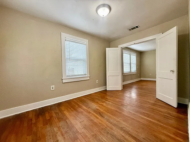 835 Iris St — Photo 6