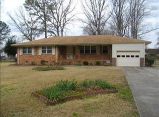 405 Lynn Ave, Goldsboro, NC 27534