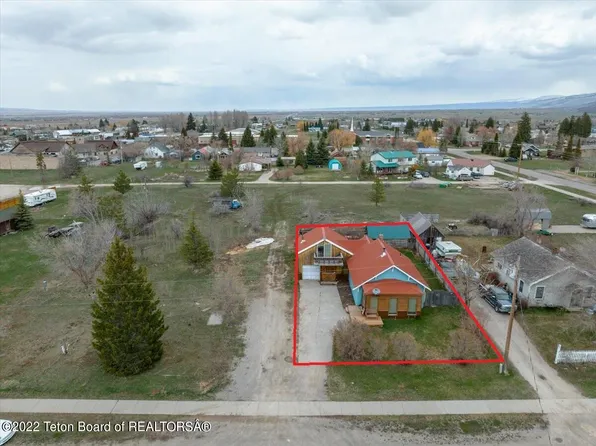 71 E Dogwood St, Victor, ID 83455