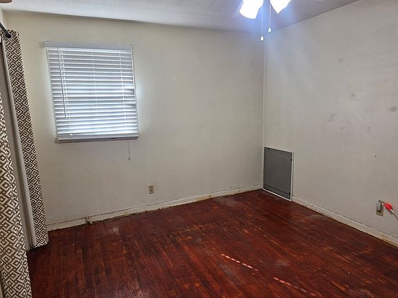 5th image of 1225 Carter Ave