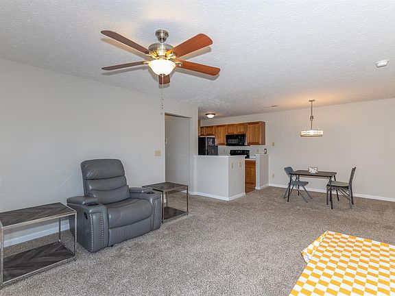 4th image of 10200 Crossbow Ct APT 7