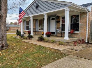 320 Kenny Blvd, Louisville, KY