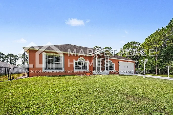 830 Painesville St SE — Photo 2