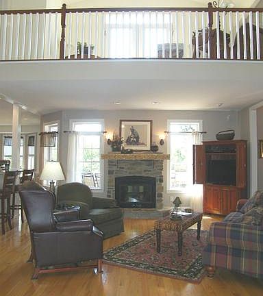 5th image of 20 River Forest Ln