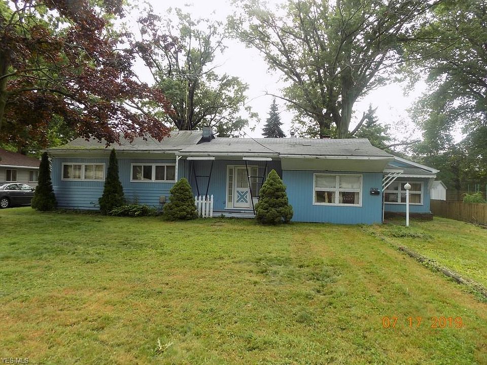 1st image of 37672 Green Dr