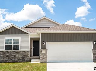 12921 S 65th St, Papillion, NE 68157