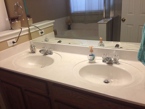 4th image of 3405 Pioneer Crossing Dr