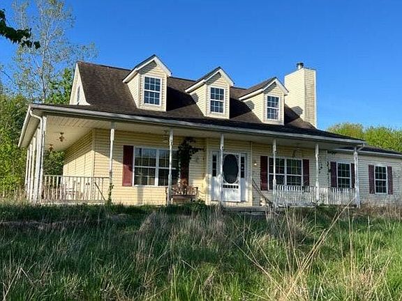 3rd image of 2615 Moler Rd