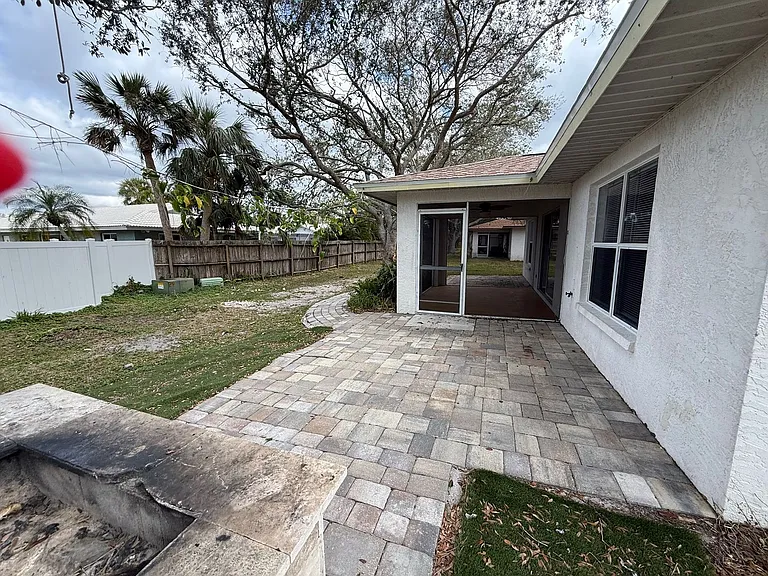 2395 Pinehurst St — Photo 12