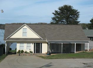 630 Hillside Dr, Inman, SC 29349