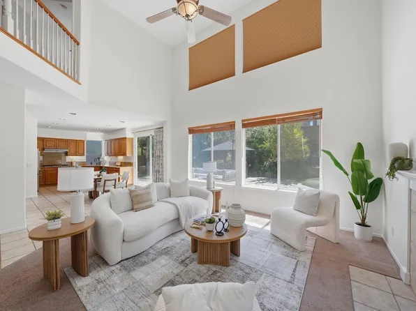 12227 Briar Knoll Way, San Diego, CA 92128