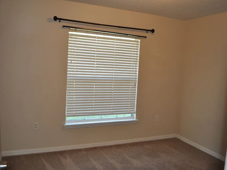 16 Russman Ln — Photo 20