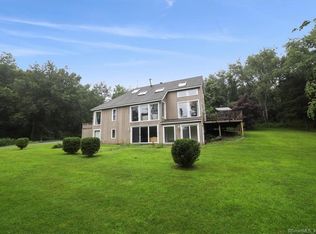 15 Quaker Ridge Rd, Sherman, CT 06784