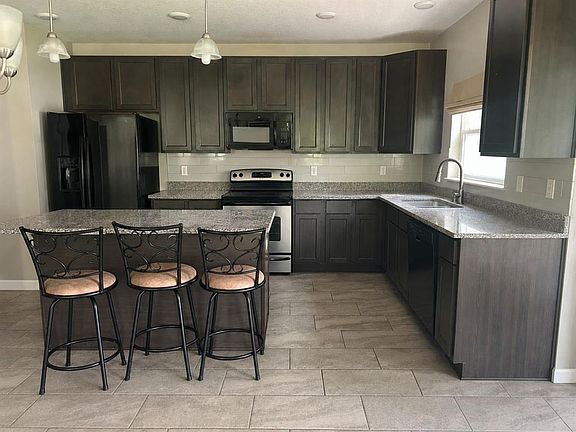 2nd image of 100 ALBANY DRIVE