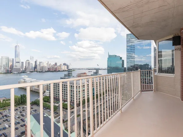 65 2nd St #2311, Jersey City, NJ 07302