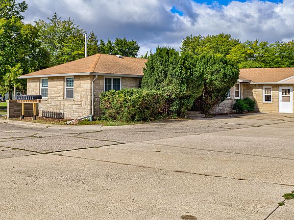 5th image of 2115 Mamie Eisenhower Ave
