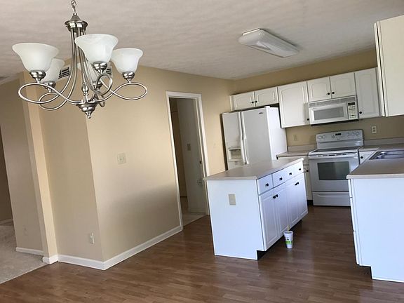 5th image of 2337 Ferndown Dr