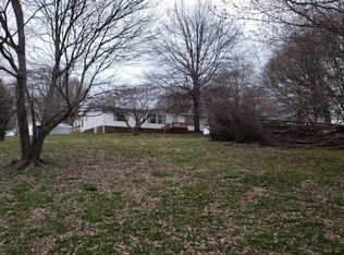 4099 Pine Hall Rd, Walnut Cove, NC 27052