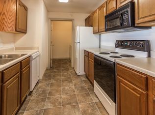 EAST HAMPTON, Wichita, KS 67226