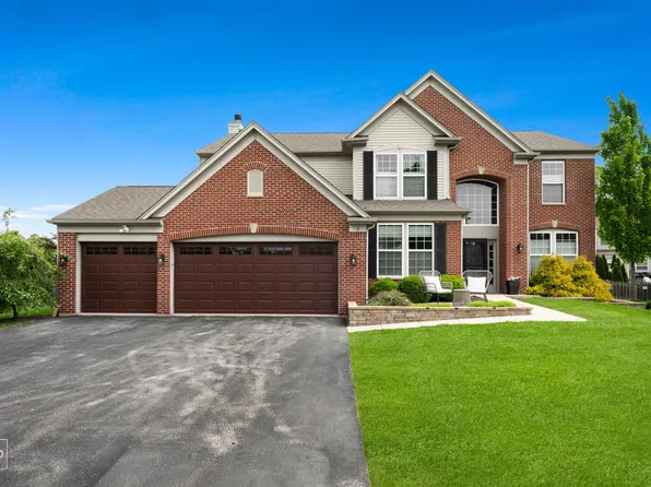 2 Marshall Ash Ct, Bolingbrook, IL 60490