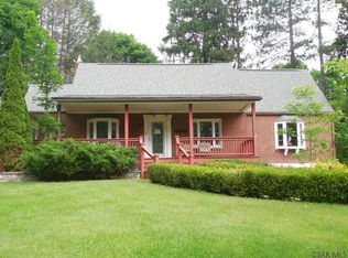 215 Robinson Ave, Johnstown, PA 15905