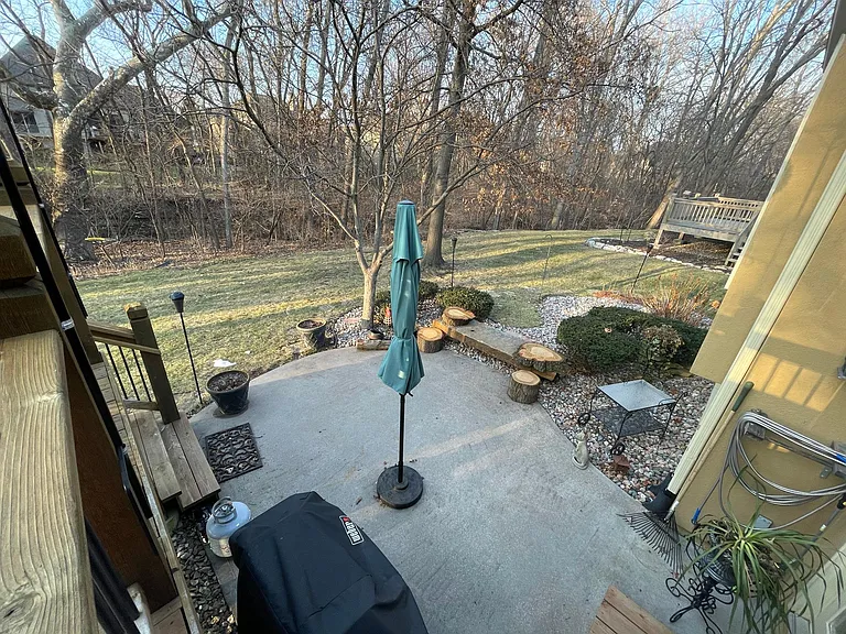 14212 Benson St — Photo 40