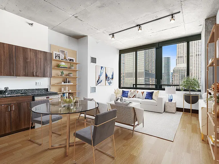 235 W Van Buren St #3720 — Photo 9