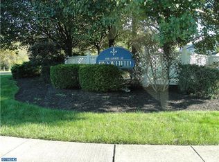 78 Chapel Hill Rd, Mount Laurel, NJ 08054