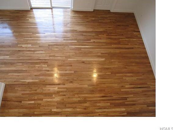 3rd image of 205 Tondo Cir