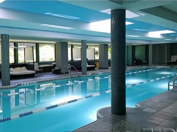 135 Oceana Drive East image 34 of 36