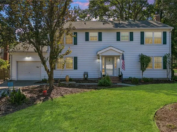 200 Antietam Ct, Hampton, VA 23669