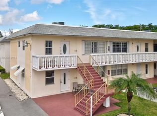 1455 N 12th Ct APT 1B, Hollywood, FL 33019